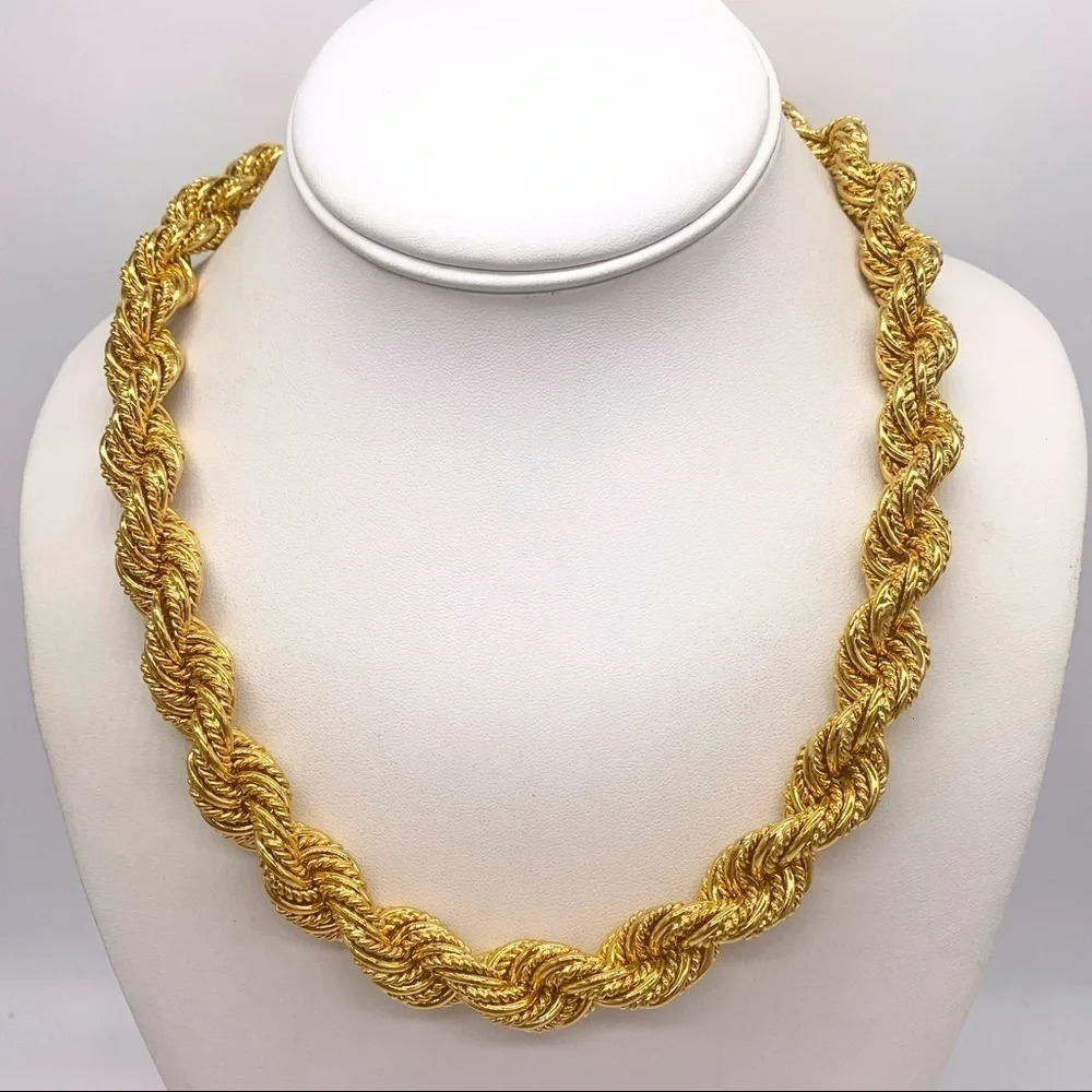 Napier Vintage Gold Thick Twisted Rope Chain Necklace